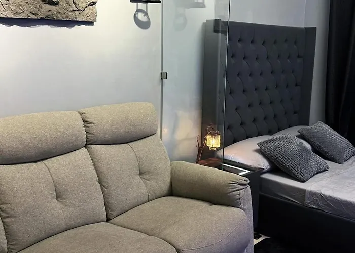Apartahotel Cozy Luxe Staycation Manila